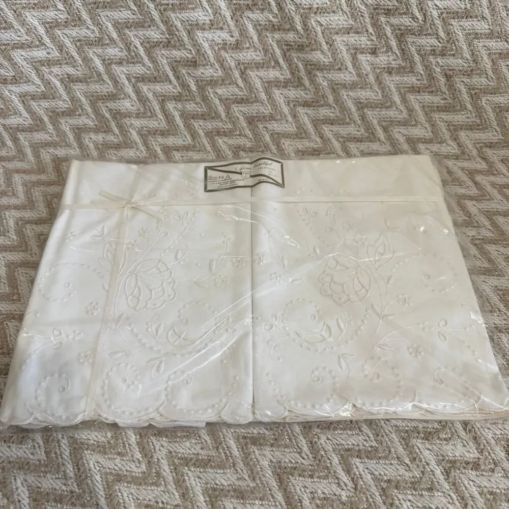 Vintage Madeira Hand Embroidered Pillowcases White Cotton Percale Floral NEW